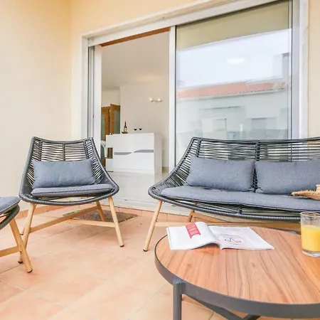 Admiral House * Estoril