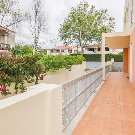 Villa Admiral House